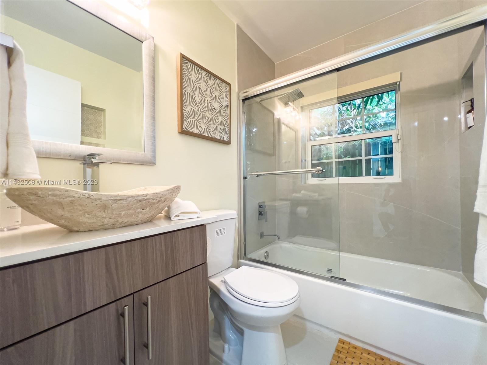 FLORAL RIDGE - Residential Lease