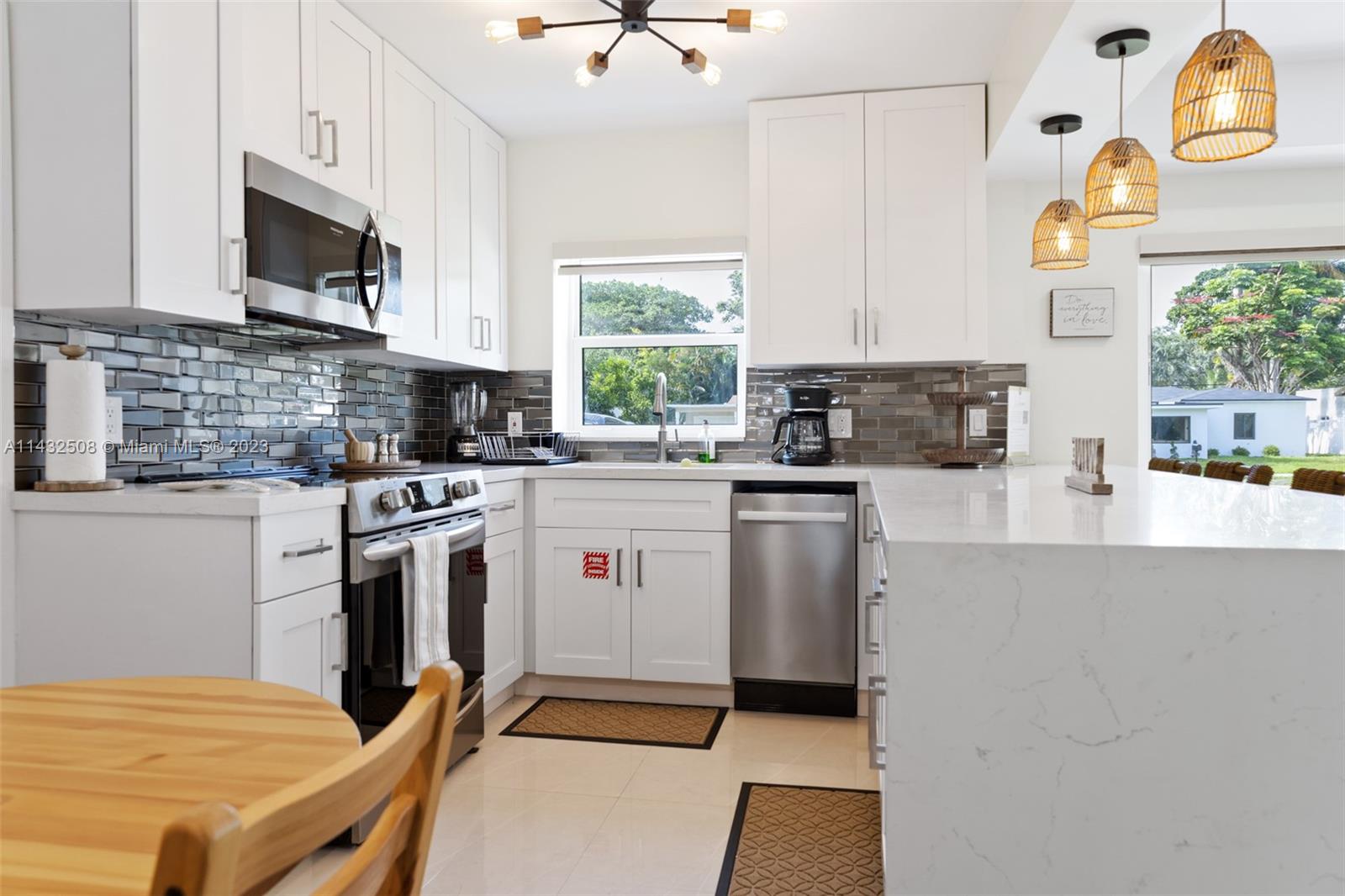 FLORAL RIDGE - Residential Lease