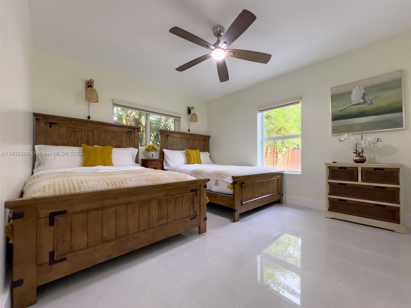 FLORAL RIDGE - Residential Lease