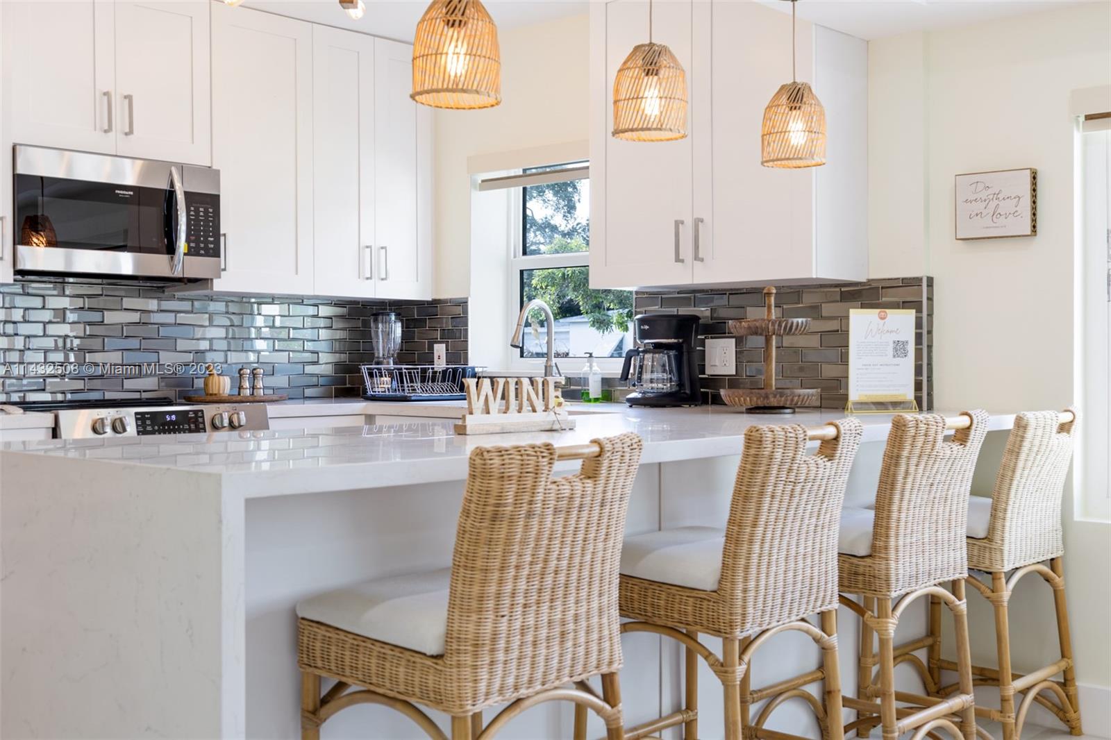 FLORAL RIDGE - Residential Lease