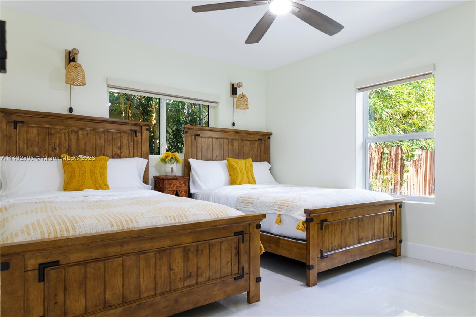 FLORAL RIDGE - Residential Lease