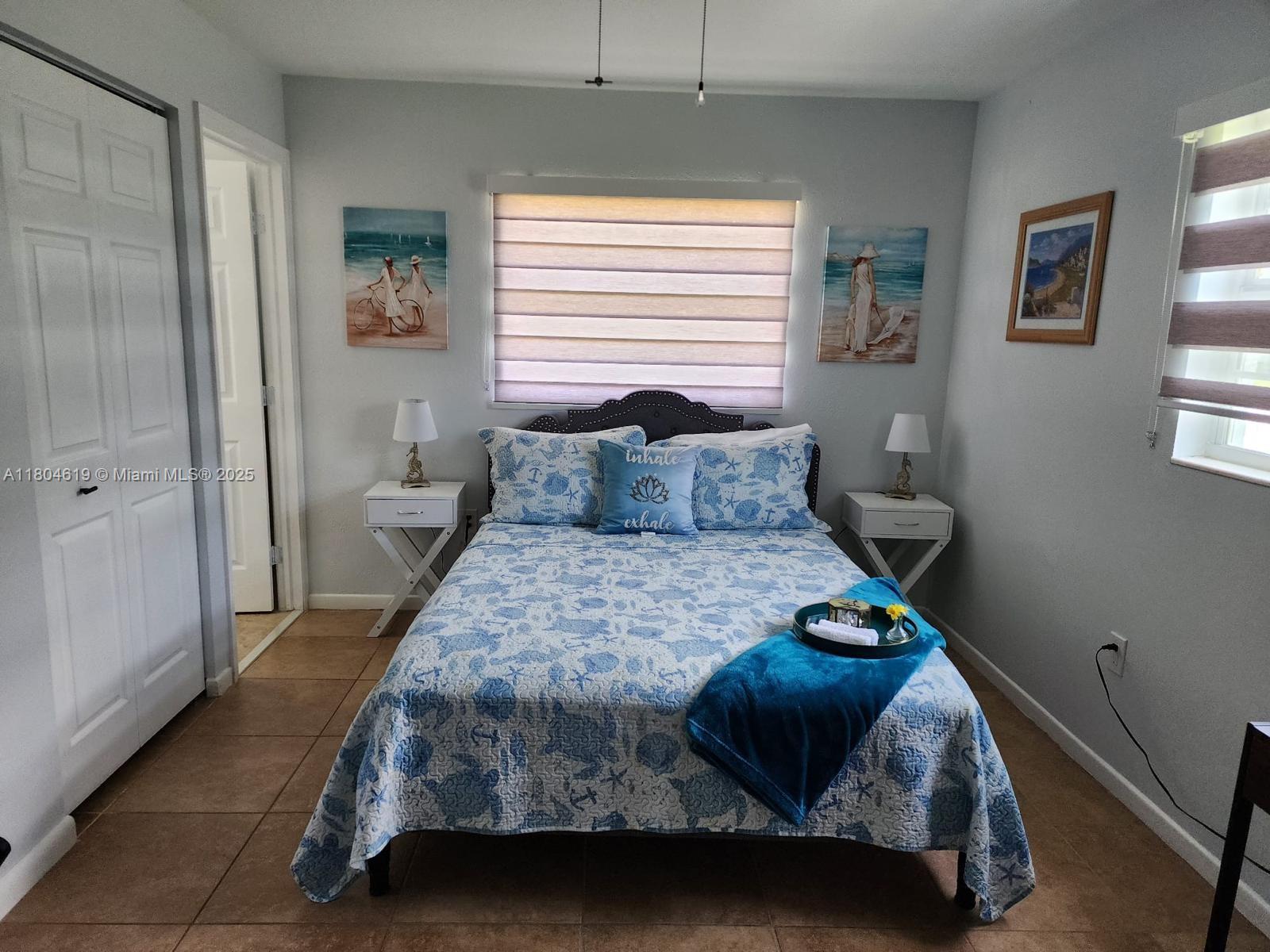 BLVD HTS SHOPPING CENTER - Residential