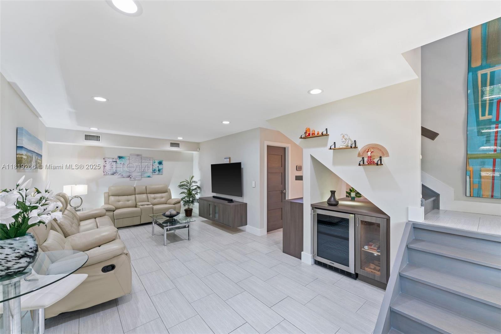 1651 Sw 122nd Ct C101, Miami, Broward County, Florida - 2 Bedrooms  
3 Bathrooms - 