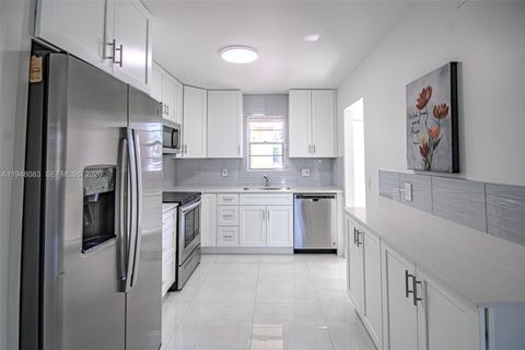 Photo of 2541 Aragon Blvd #105, Sunrise, FL 33322 (MLS # A11948083)