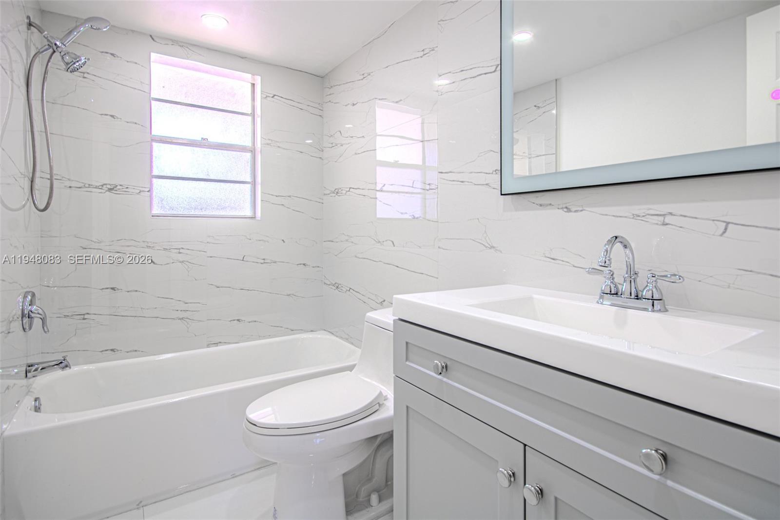 ARAGON PHASE 1A CONDO - Residential