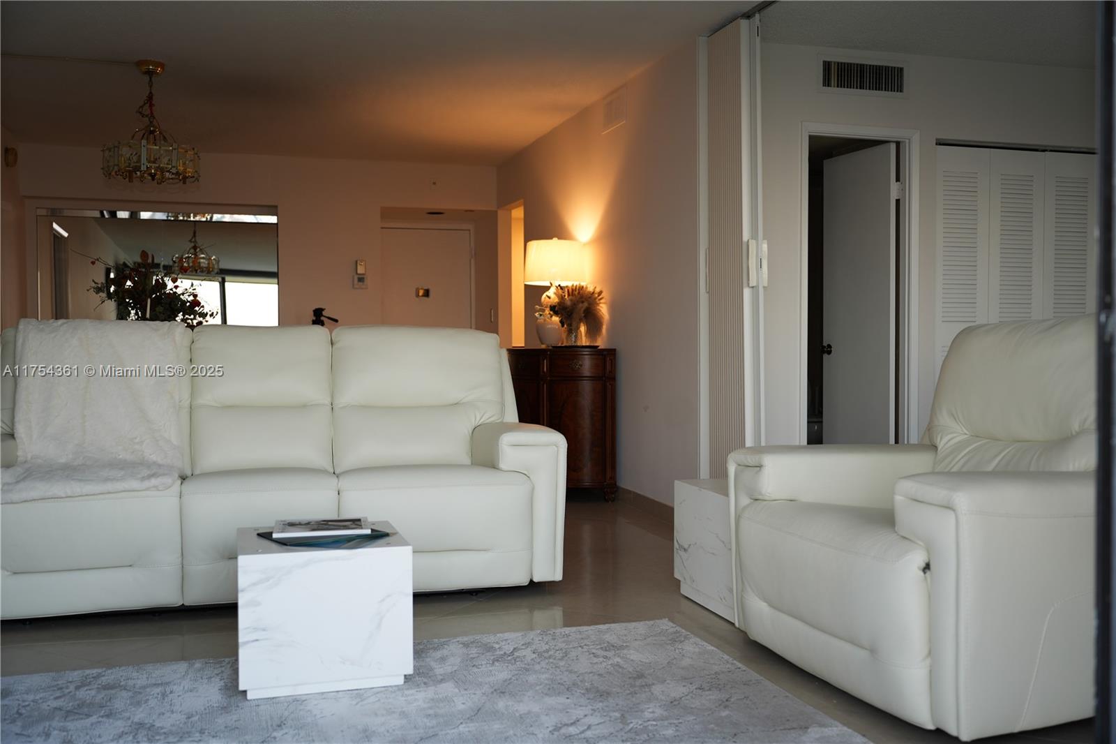 CORONADO CONDO- TOWER II - Residential