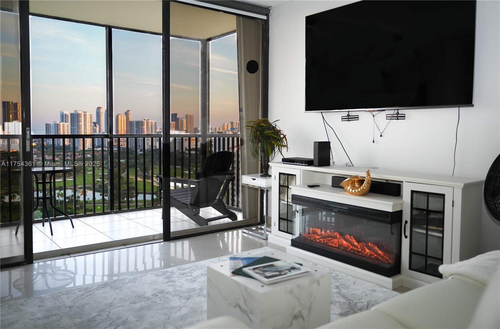 CORONADO CONDO- TOWER II - Residential