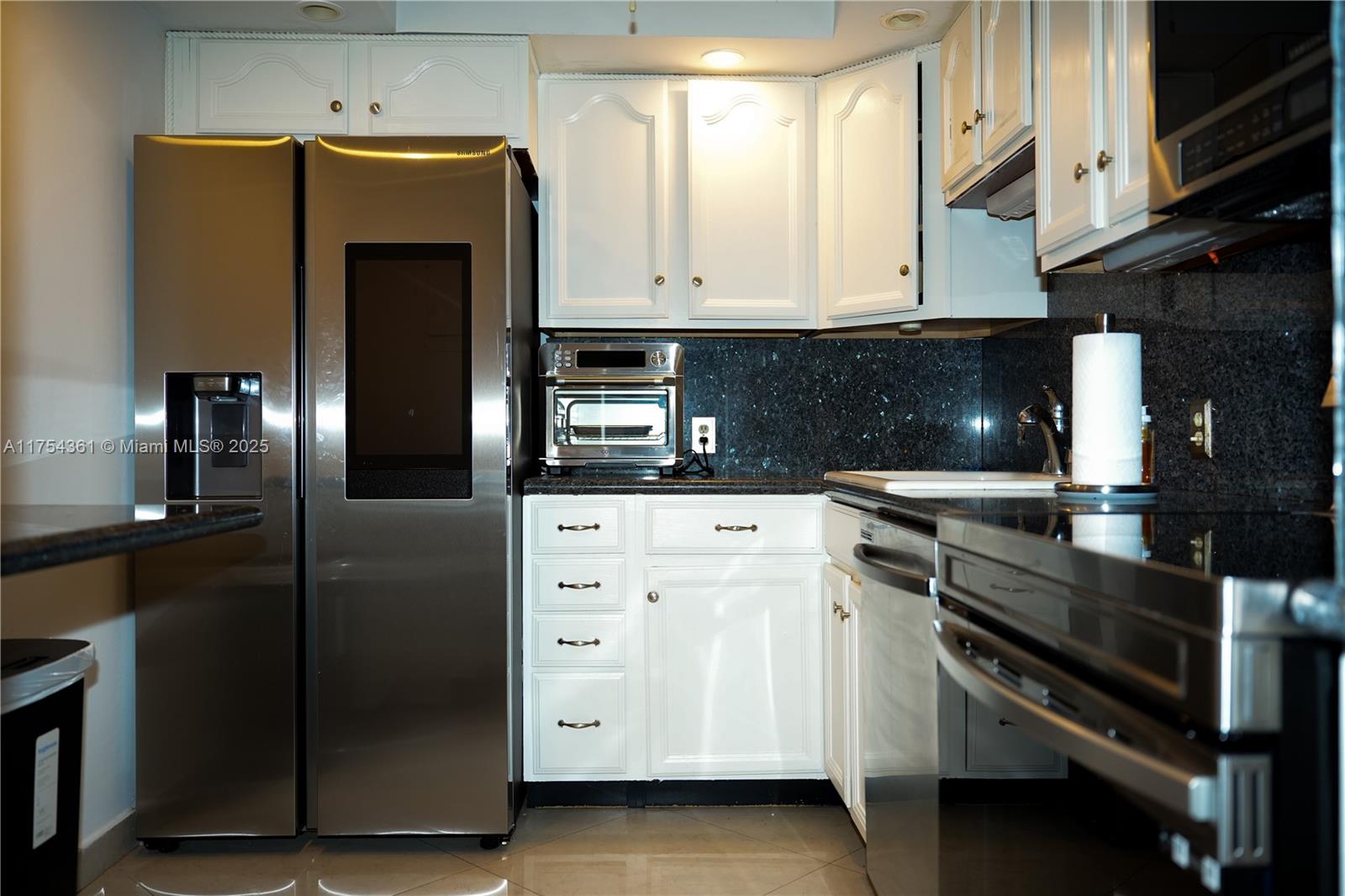 CORONADO CONDO- TOWER II - Residential