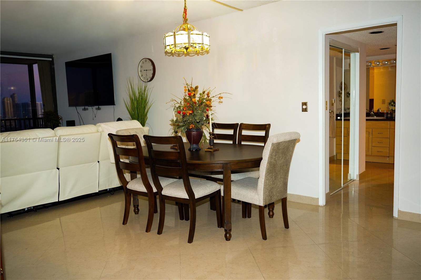 CORONADO CONDO- TOWER II - Residential