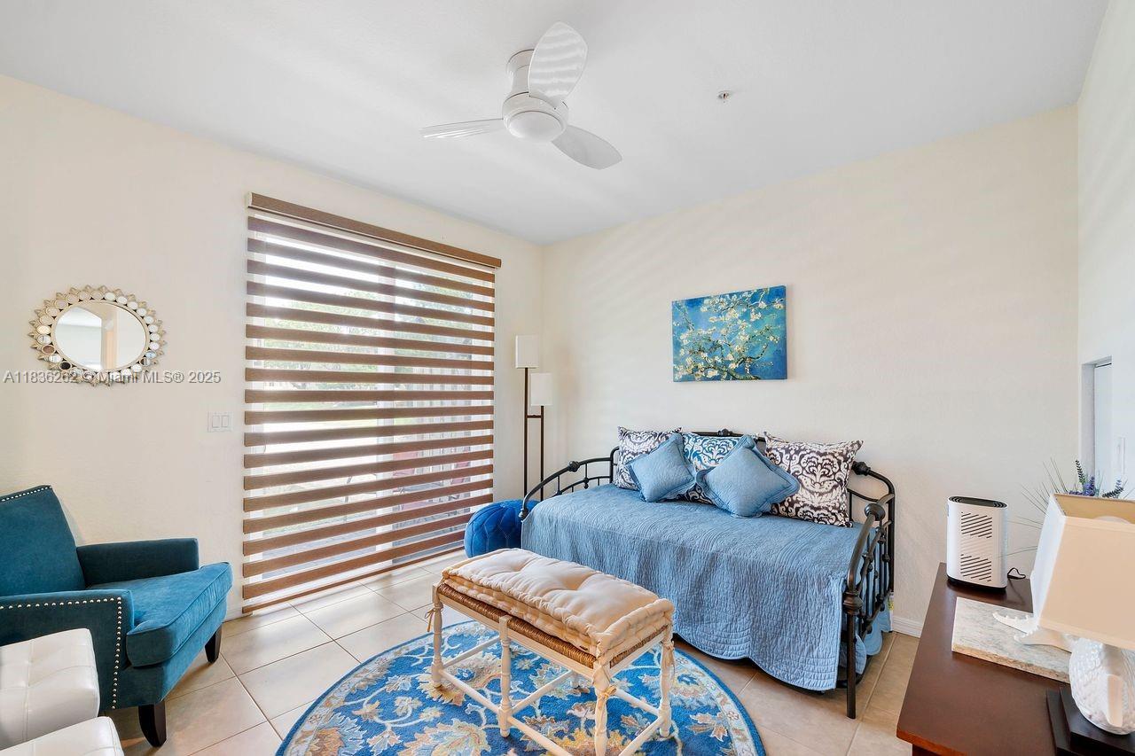 TUSCAN VILLAS CONDO - Residential