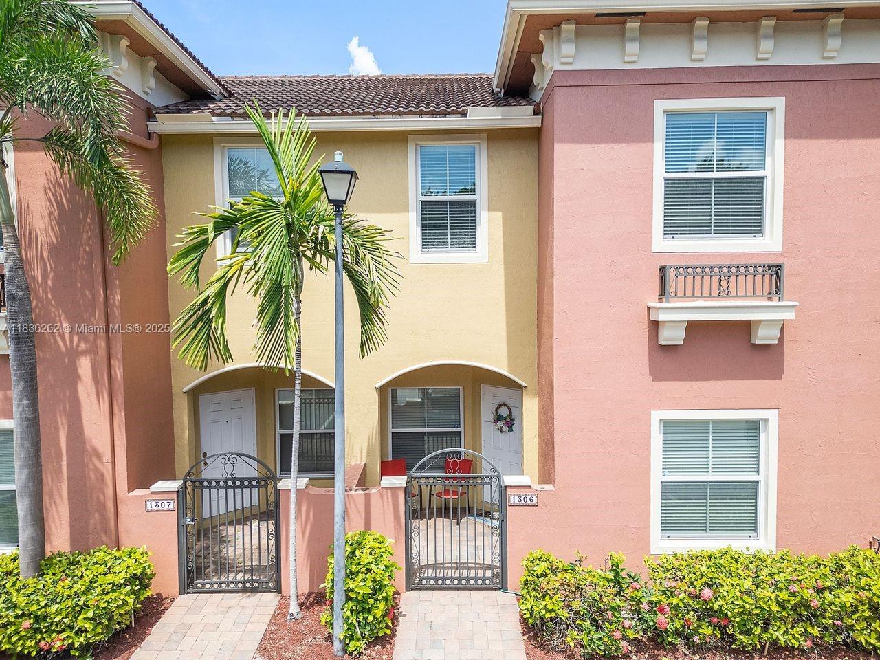 TUSCAN VILLAS CONDO - Residential