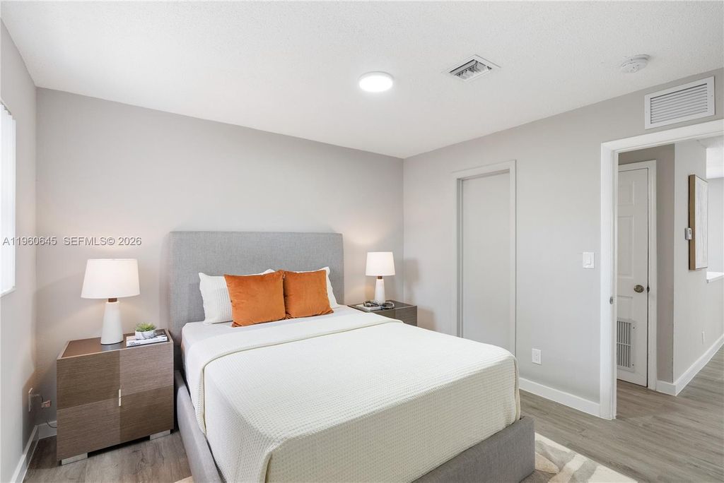 Photo of 322 SW 14th St #4, Fort Lauderdale, FL 33315 (MLS # A11960645)