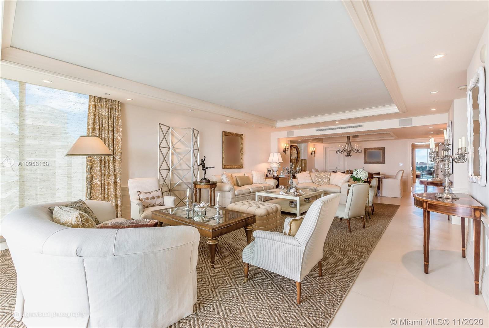 GROVENOR HOUSE CONDO - Residential