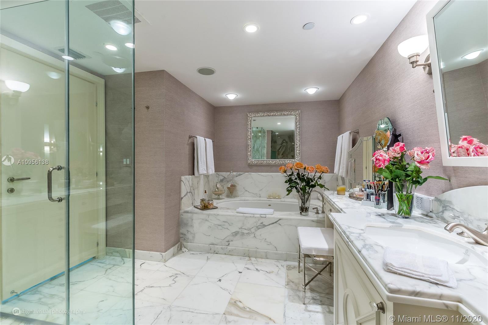 GROVENOR HOUSE CONDO - Residential