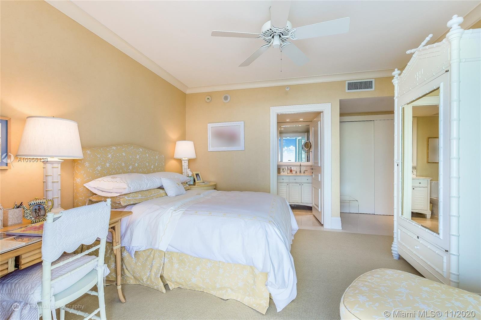 GROVENOR HOUSE CONDO - Residential