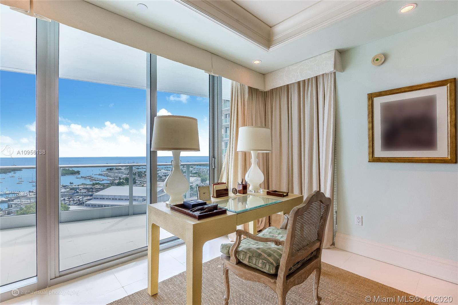 GROVENOR HOUSE CONDO - Residential