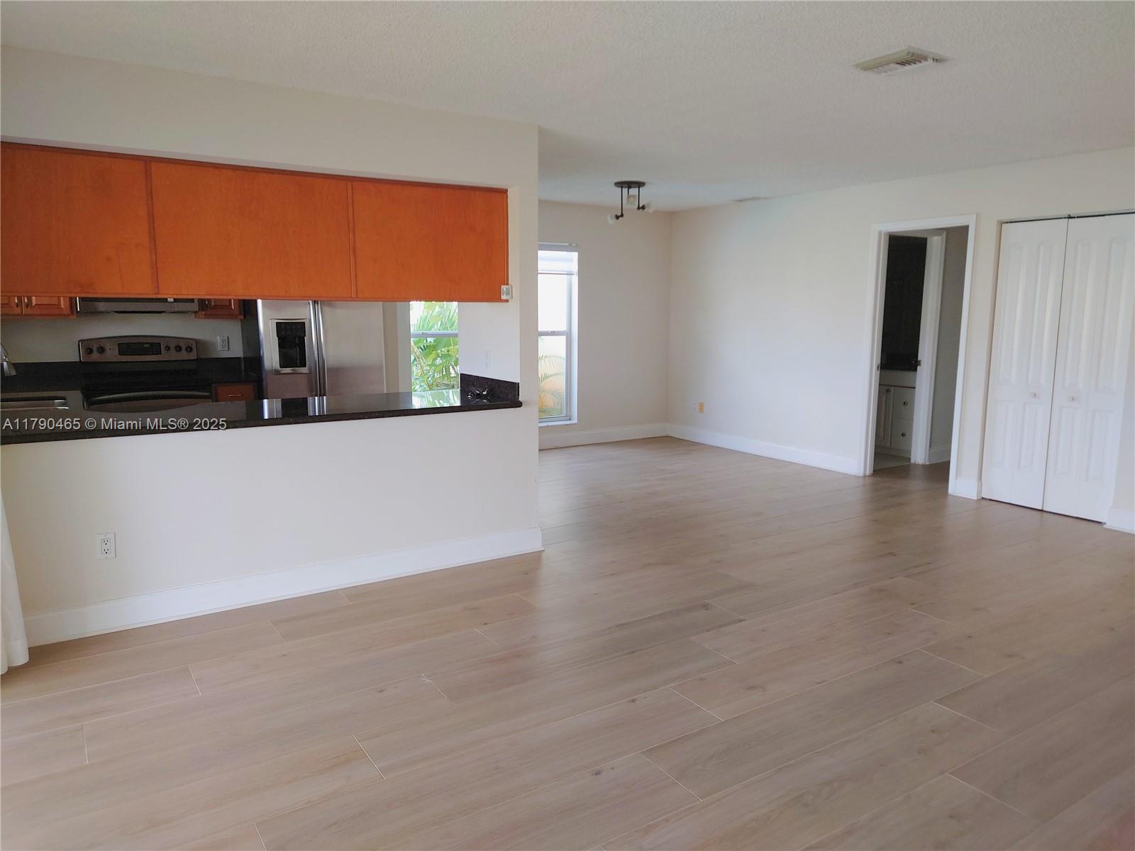 21367 Chinaberry Dr -