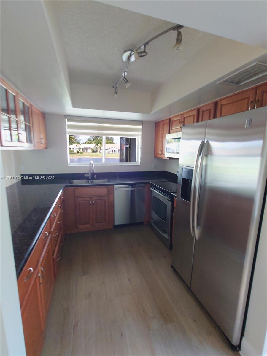 21367 Chinaberry Dr -