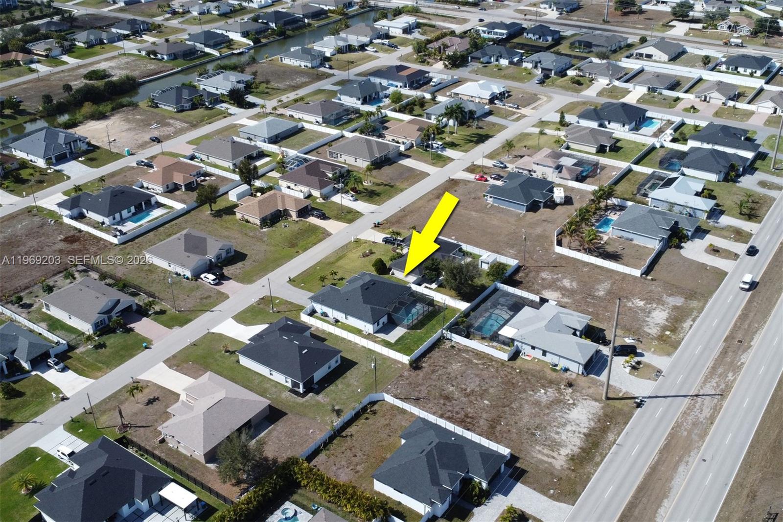 CAPE CORAL - Residential