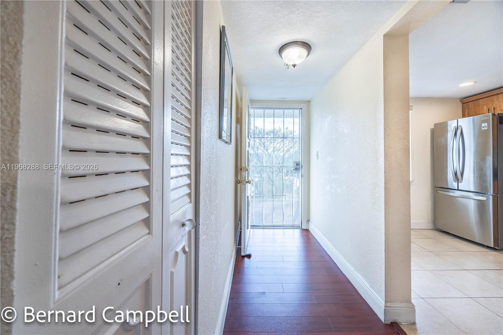 18TH HOLE AT INVERRARY CO - Residential