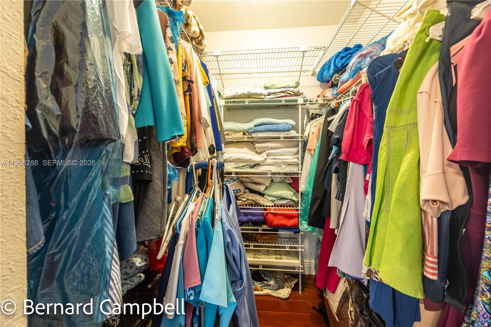 18TH HOLE AT INVERRARY CO - Residential