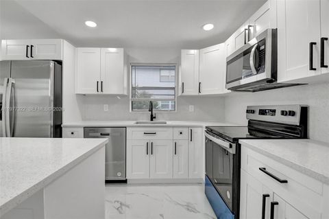 Tiny photo for 265 E Tuscany E #265, Delray Beach, FL 33446 (MLS # A11977322)