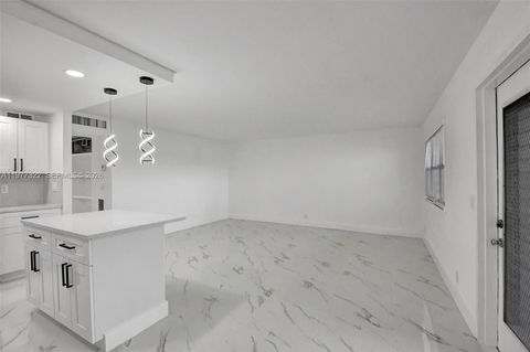 Tiny photo for 265 E Tuscany E #265, Delray Beach, FL 33446 (MLS # A11977322)