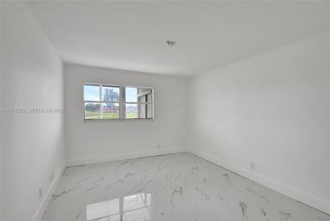 Tiny photo for 265 E Tuscany E #265, Delray Beach, FL 33446 (MLS # A11977322)