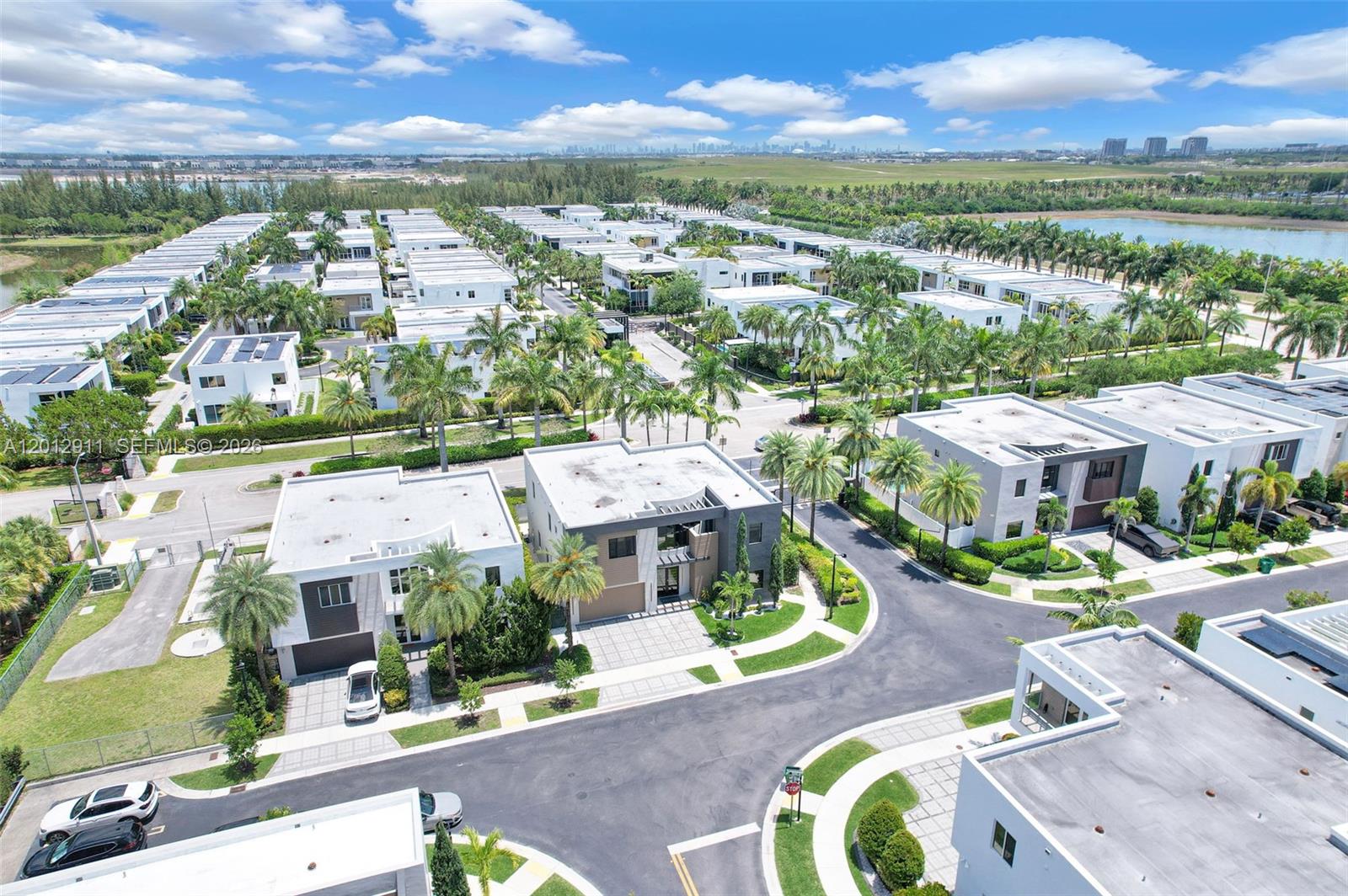 DORAL COMMONS RESIDENTIAL - Residential