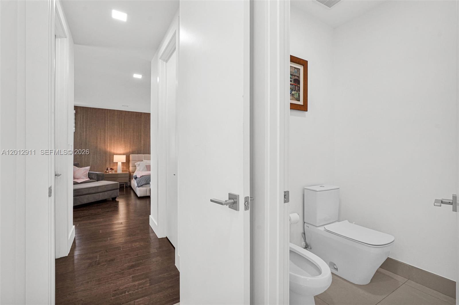 DORAL COMMONS RESIDENTIAL - Residential
