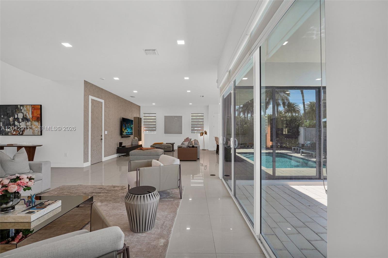 DORAL COMMONS RESIDENTIAL - Residential