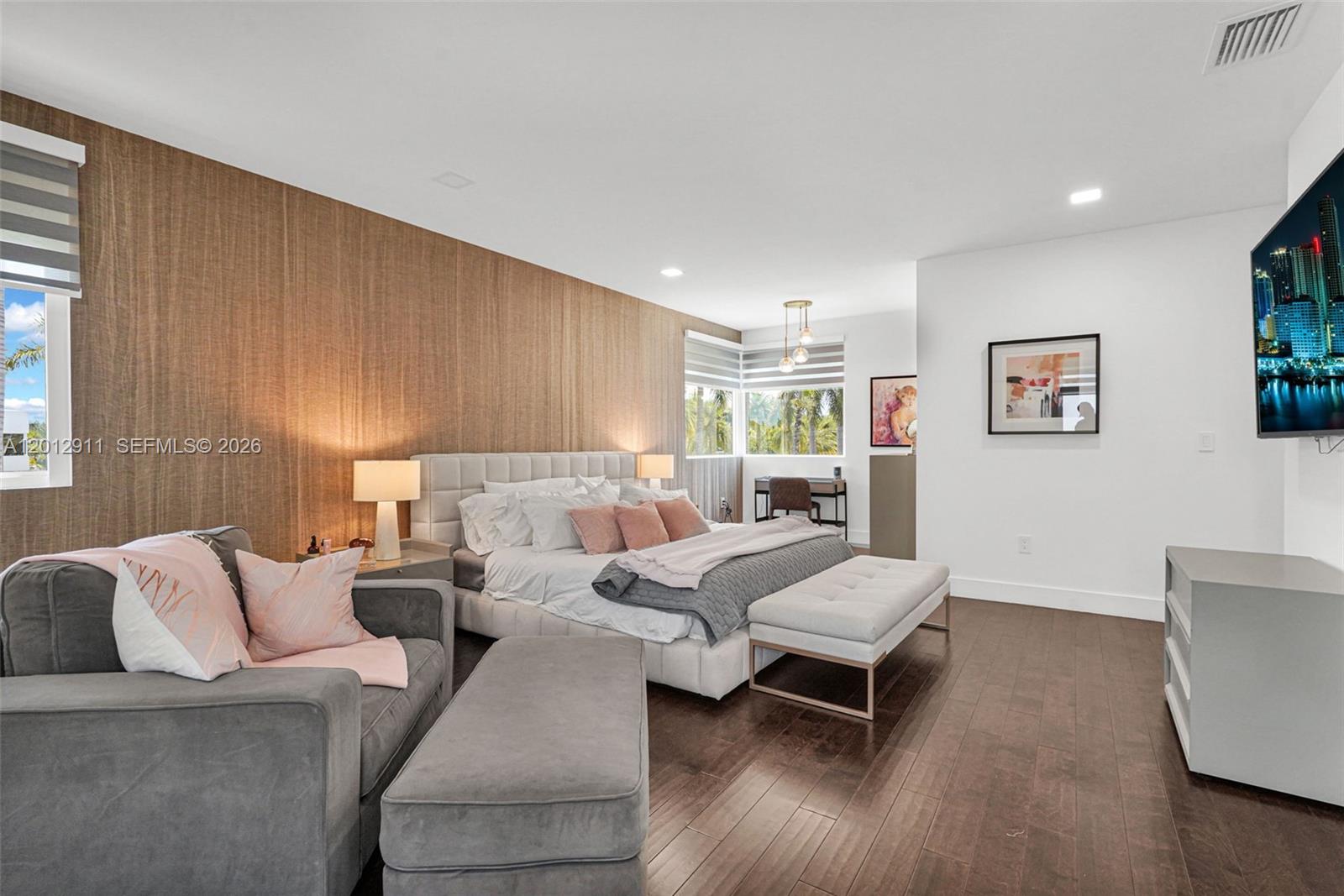 DORAL COMMONS RESIDENTIAL - Residential
