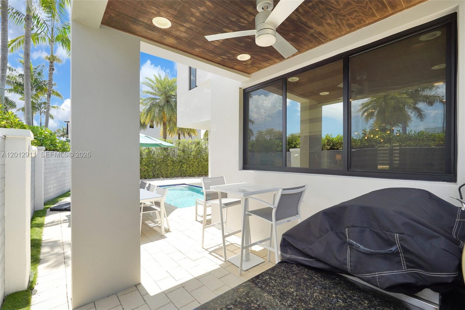 DORAL COMMONS RESIDENTIAL - Residential