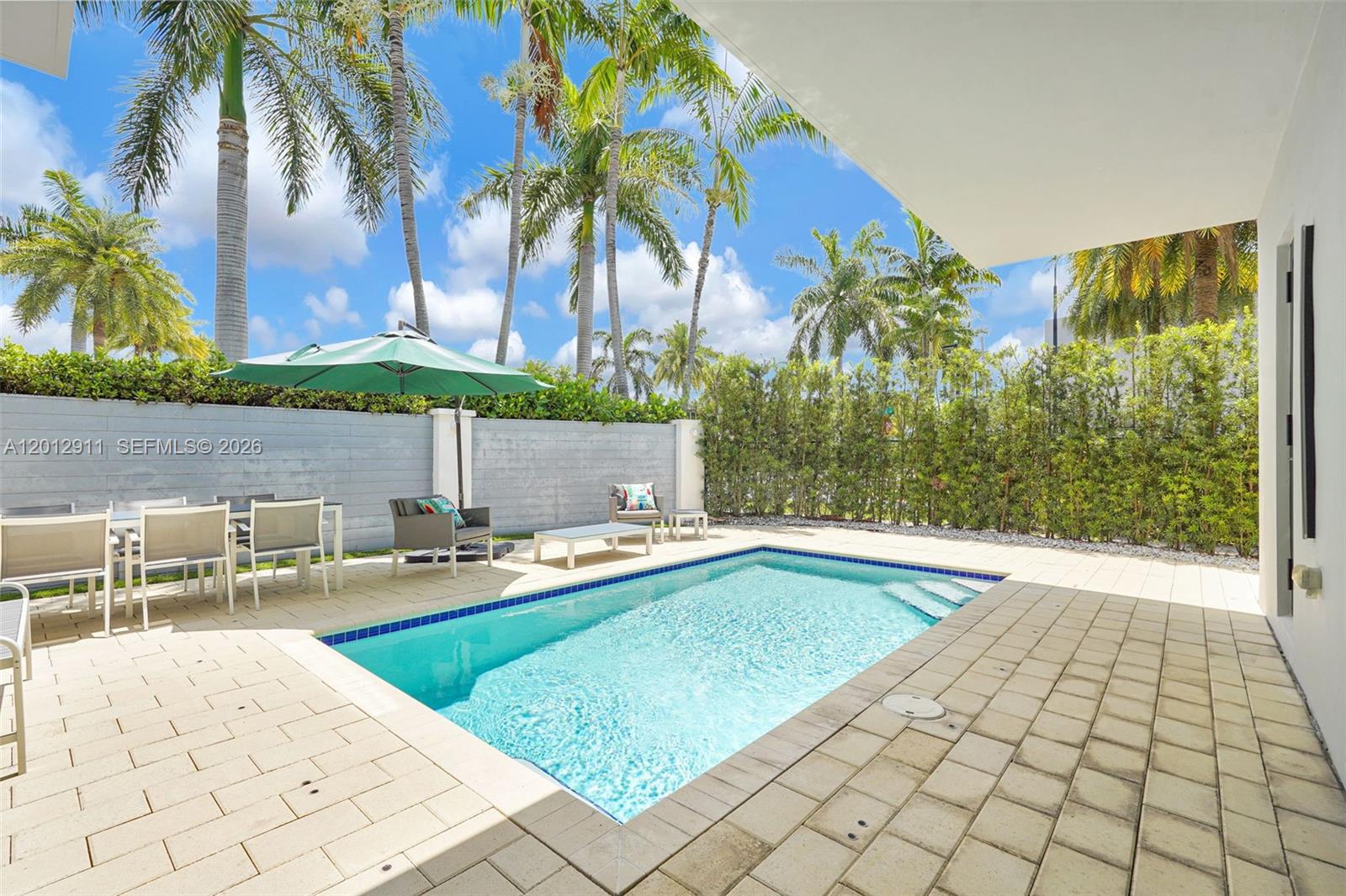 DORAL COMMONS RESIDENTIAL - Residential