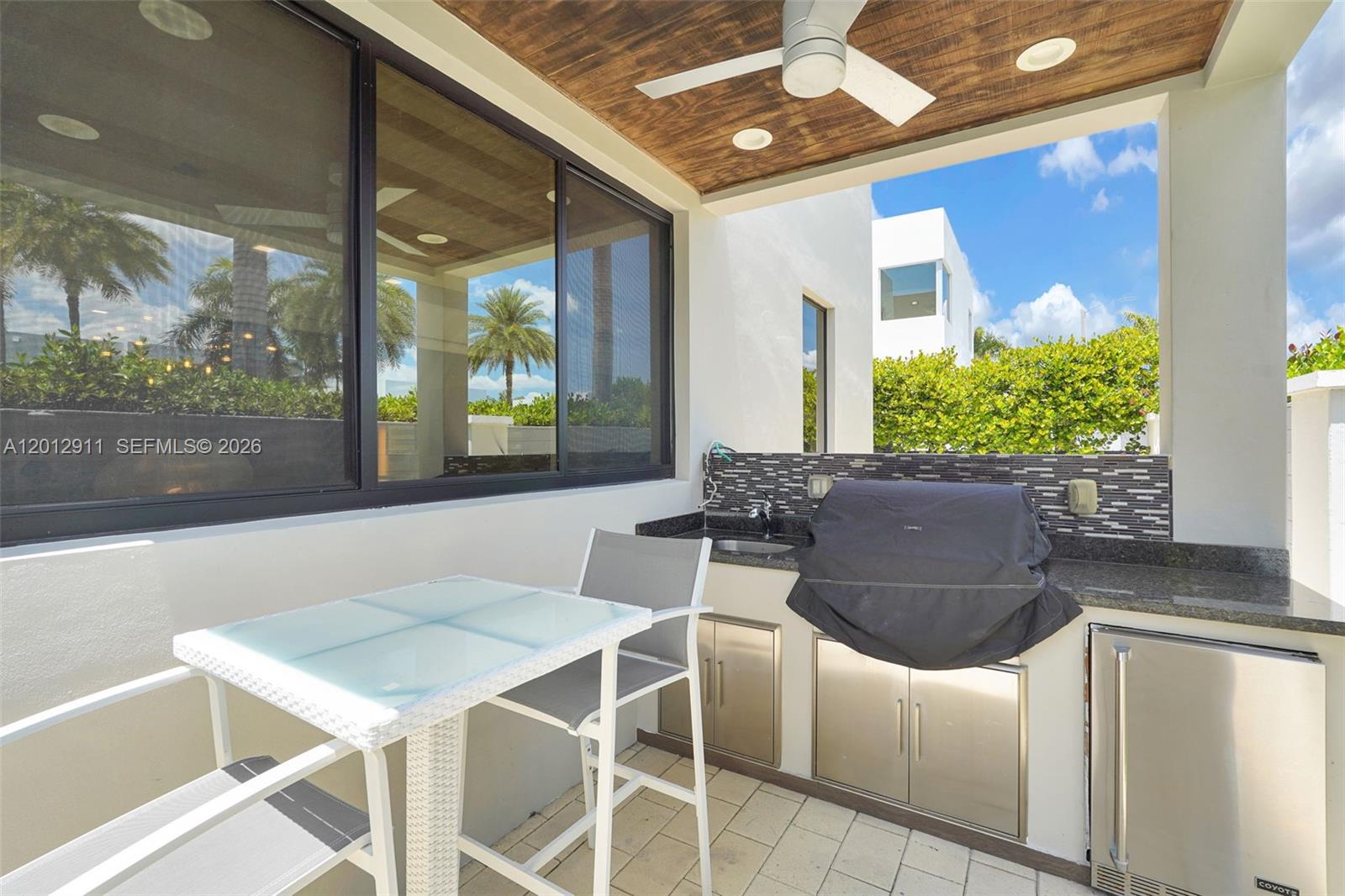 DORAL COMMONS RESIDENTIAL - Residential