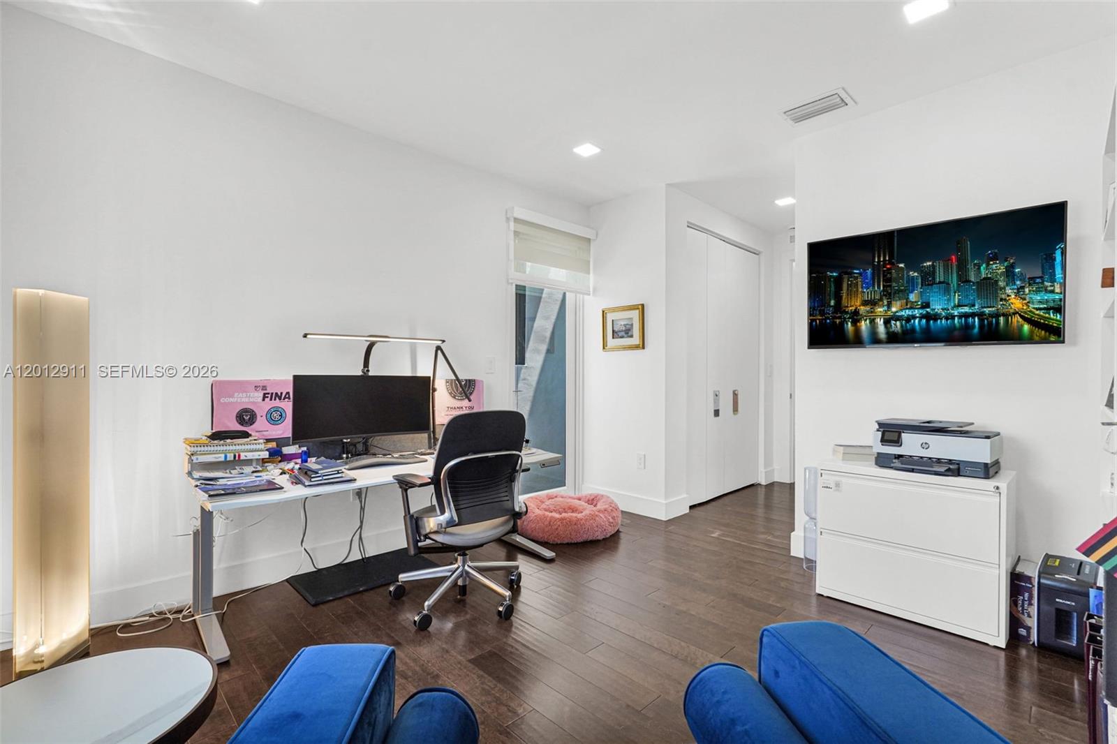 DORAL COMMONS RESIDENTIAL - Residential