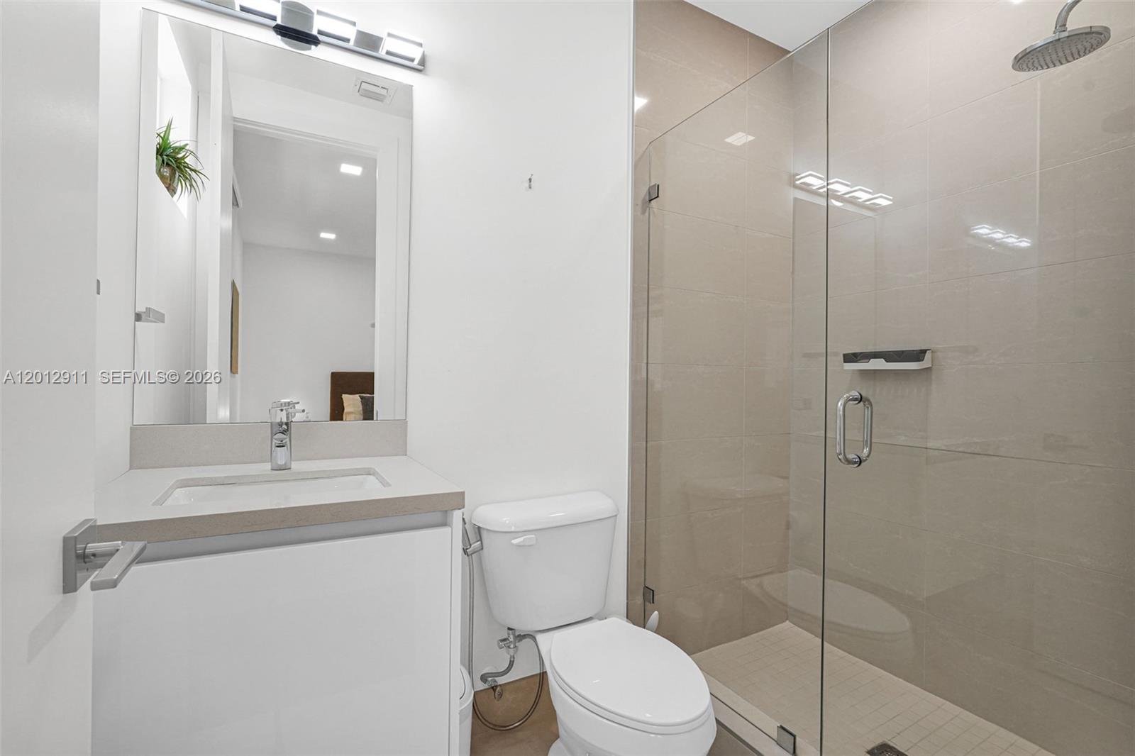 DORAL COMMONS RESIDENTIAL - Residential