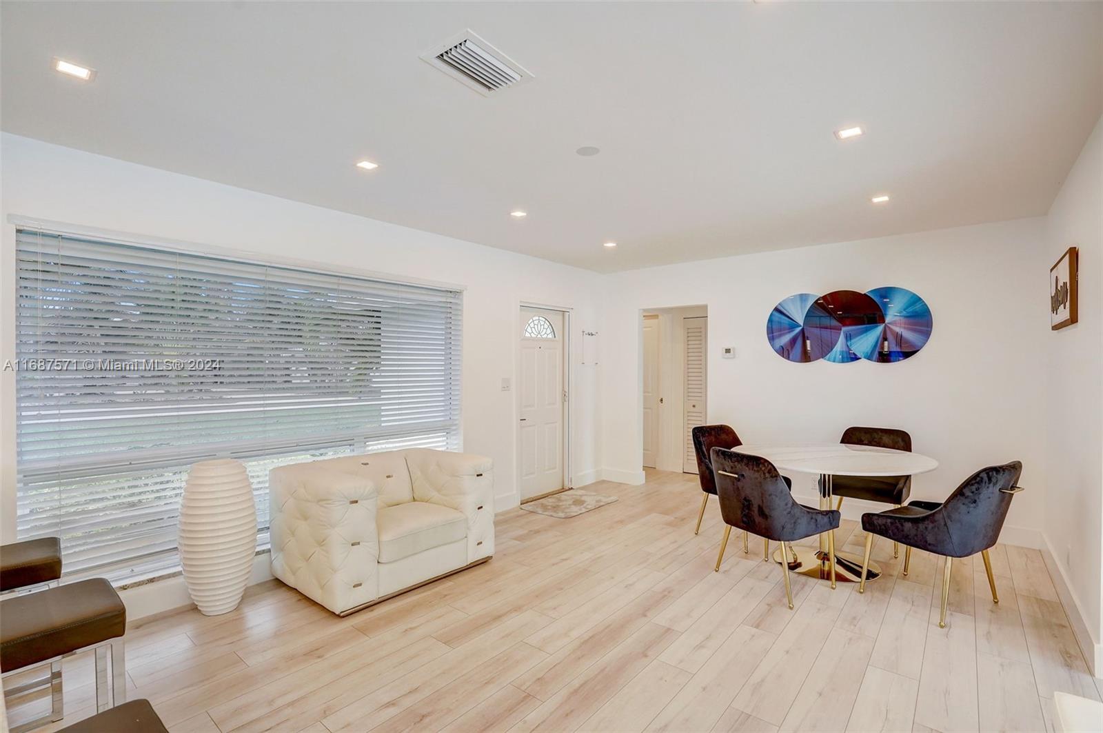 BOCA WOODS - Residential Lease