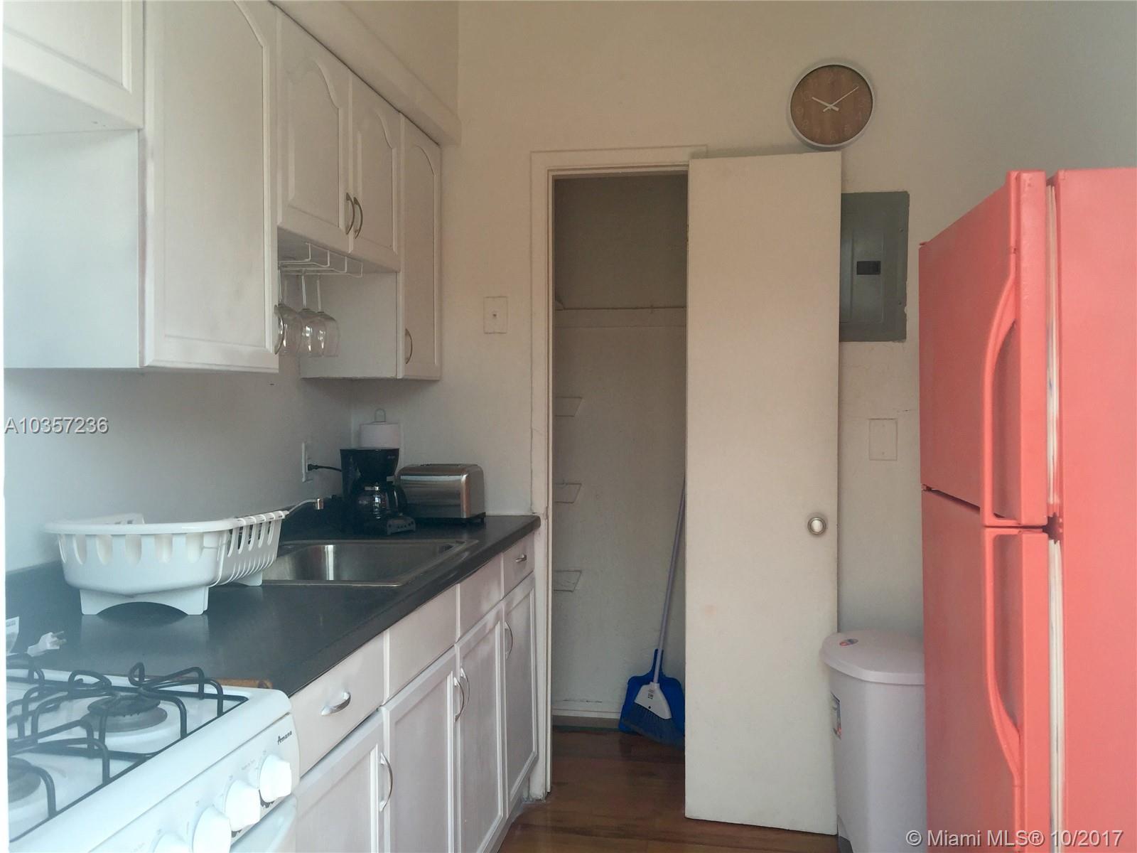 Biscayne bch sub - Residential Lease