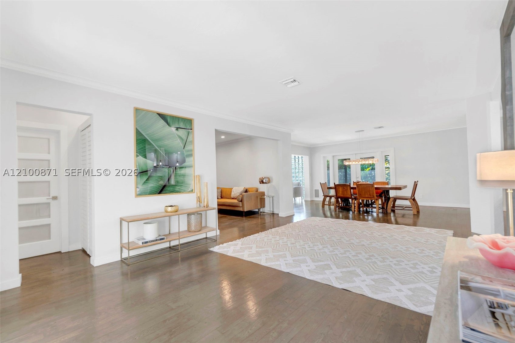 8810 Garland Ave