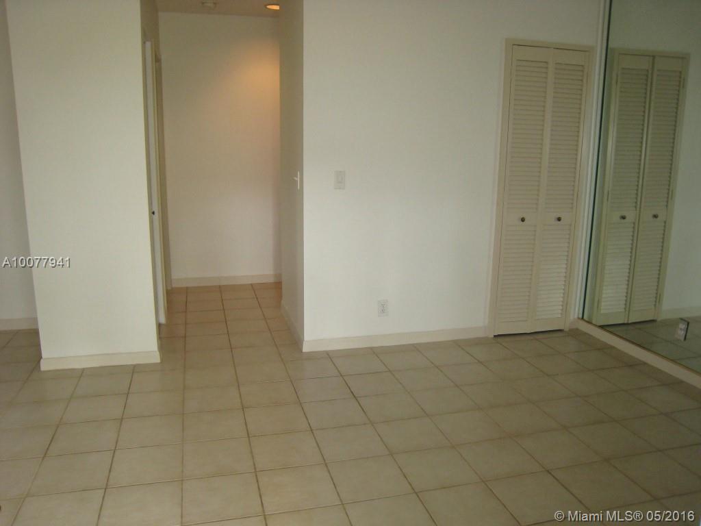 Camino Circle Condo - Residential Lease