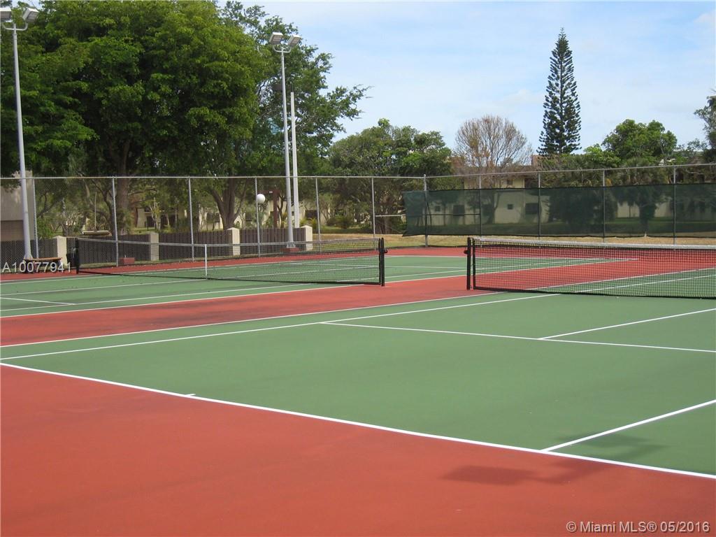 Camino Circle Condo - Residential Lease