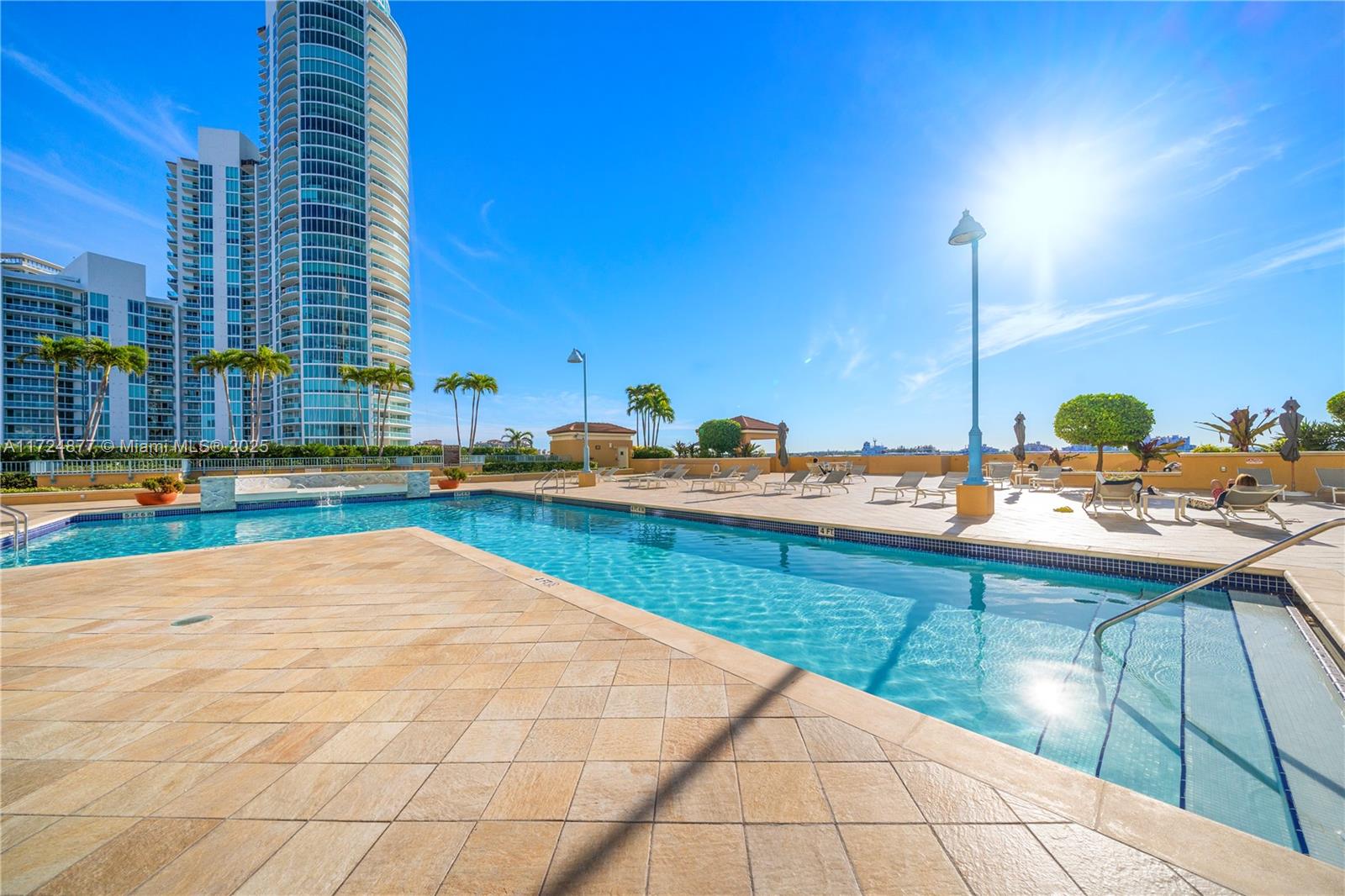 YACHT CLUB AT PORTOFINO C - Residential