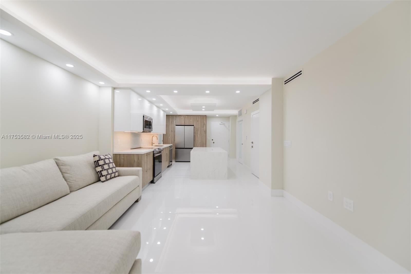 HEMISPHERES CONDO - Residential