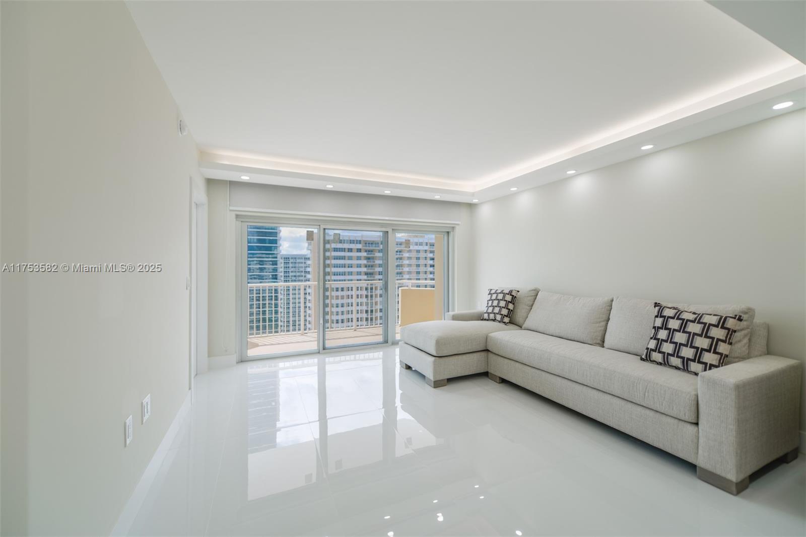HEMISPHERES CONDO - Residential