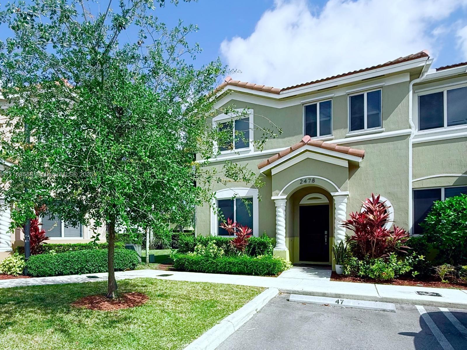 2478 Se 10th Ct, Homestead, Miami-Dade County, Florida - 4 Bedrooms  
3 Bathrooms - 