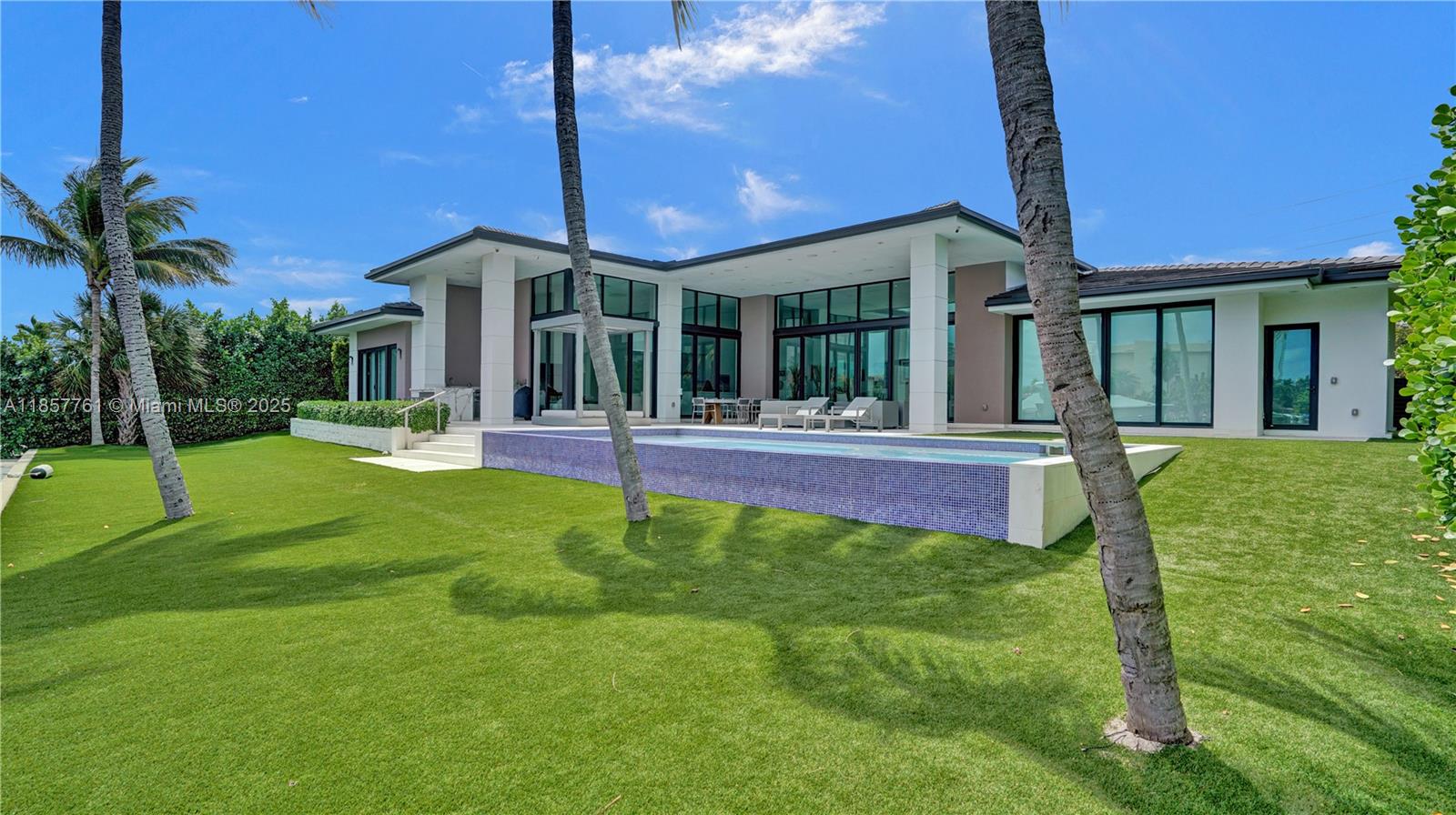DIPLOMAT GOLF ESTATES - Residential
