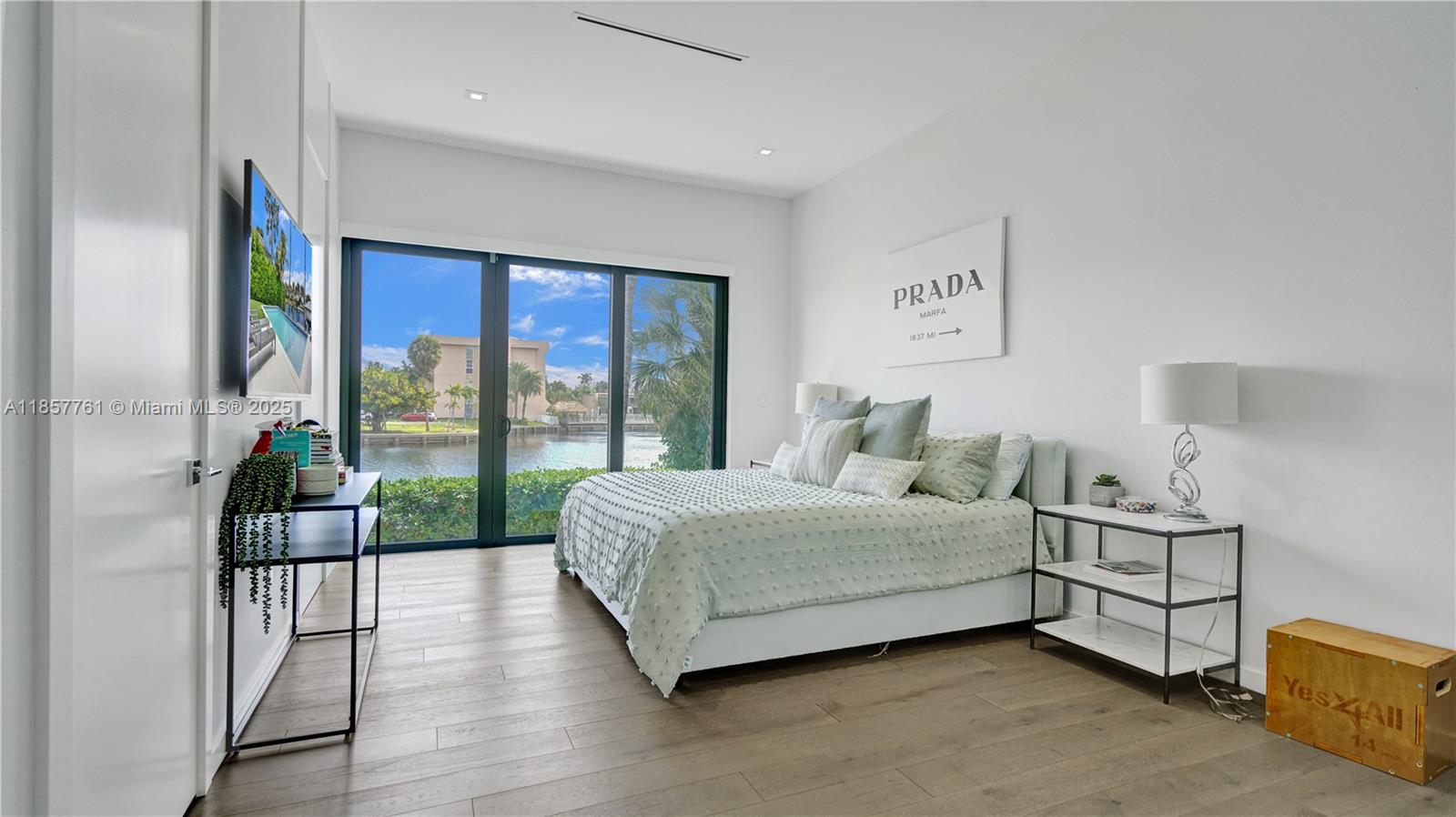 DIPLOMAT GOLF ESTATES - Residential