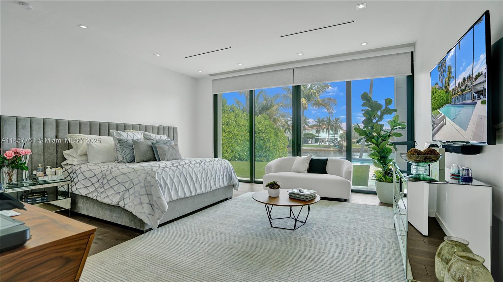 DIPLOMAT GOLF ESTATES - Residential