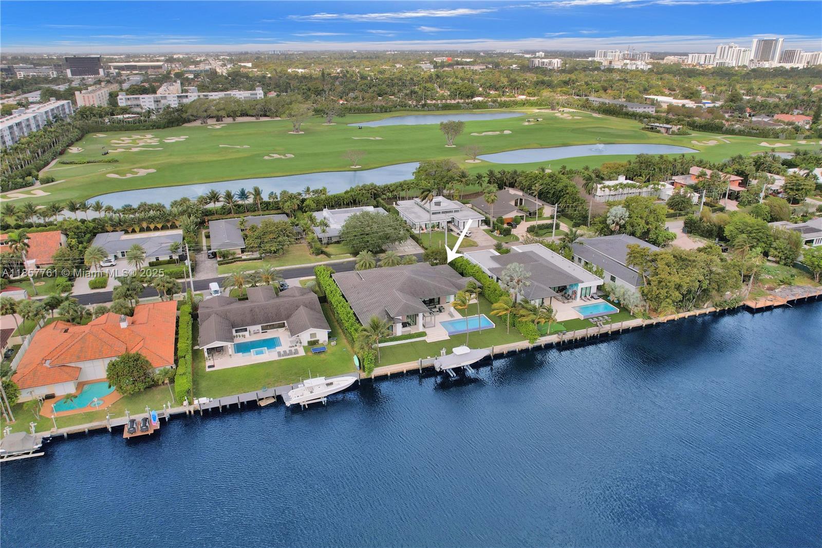 DIPLOMAT GOLF ESTATES - Residential